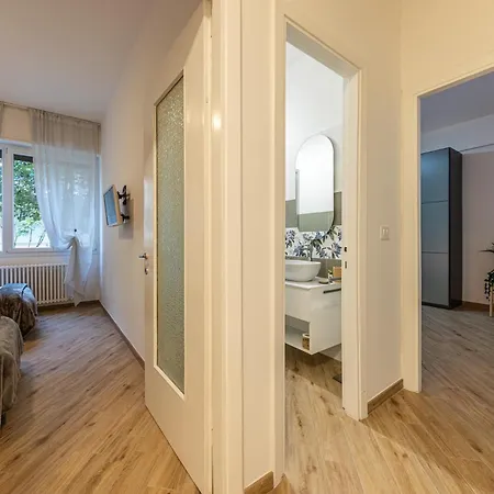 Апартаменты Casa Camelia Relax Vicino Al Mare Рапалло